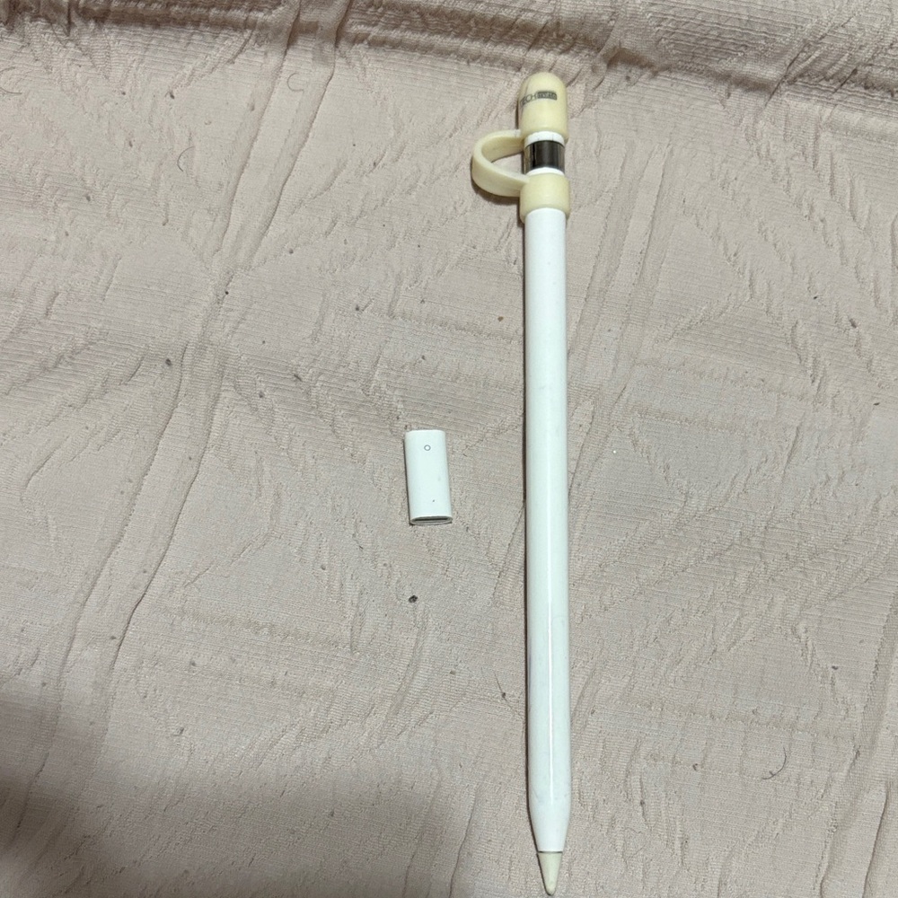 Apple 🍏 White Stylus Pen